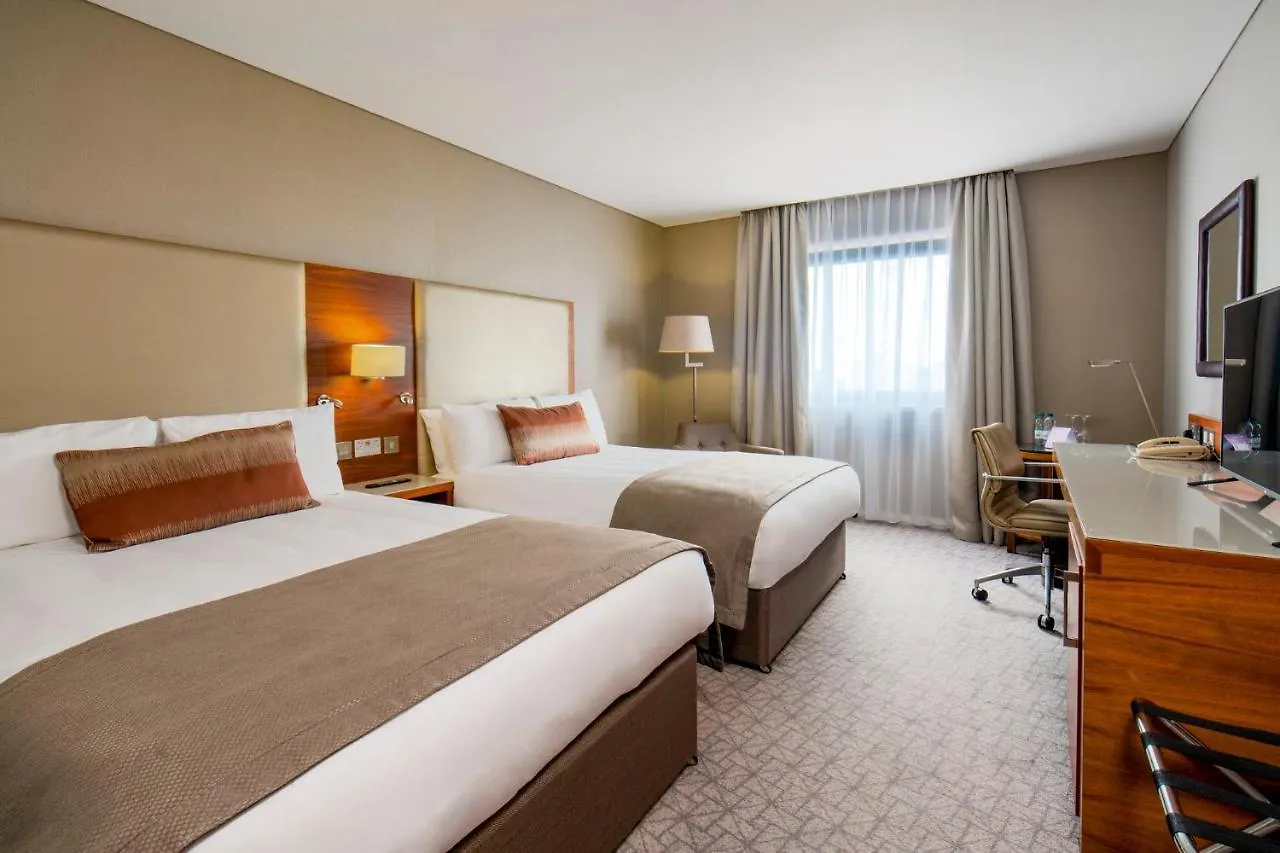 Hotel Crowne Plaza London - Docklands By Ihg 4*,